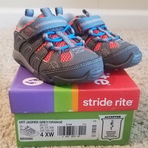 Stride Rite SRT Jasper Sneaker